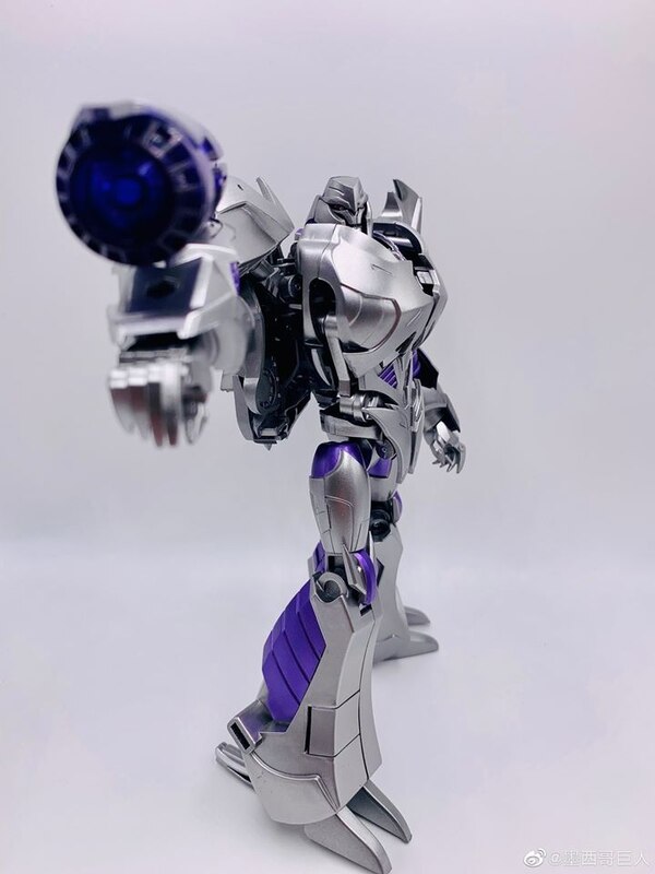 APC Toys Dark Master New Images Of Robot And Altnernate Modes  (2 of 9)